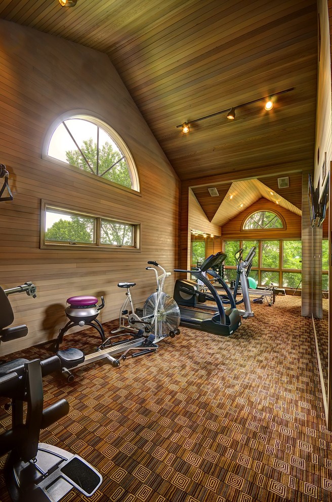 Traditional home gym in Detroit.