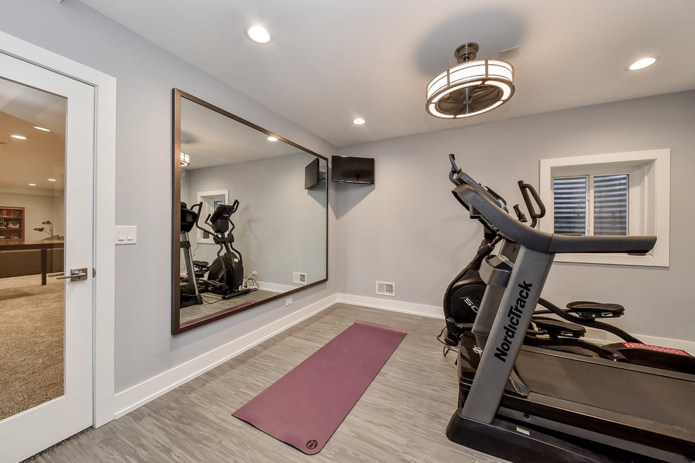 Photo of a contemporary home gym in Nashville.
