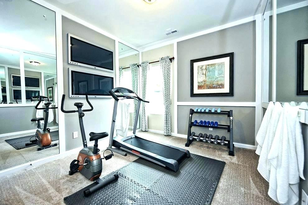 Design ideas for a classic home gym in Austin.