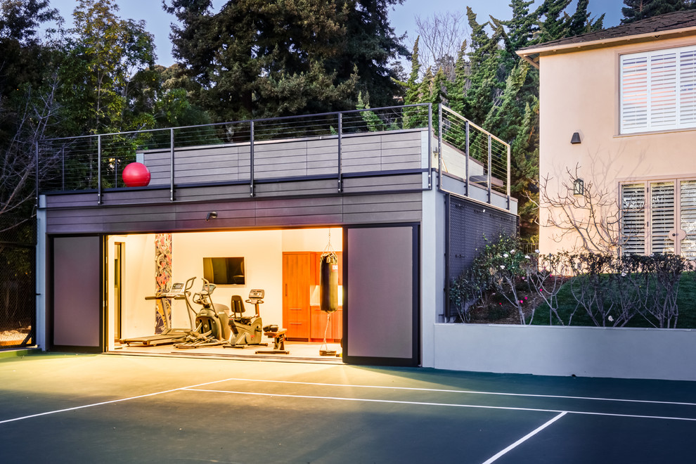 Have an Empty Garage? Here Are 5 Ideas To turn it Into a Busy Space