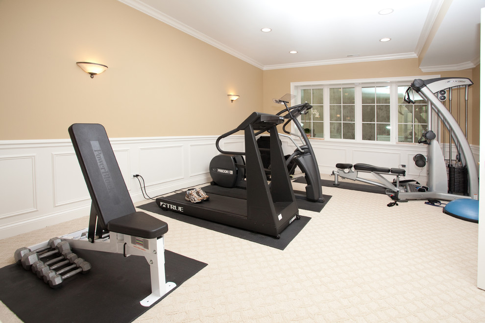 Inspiration for a medium sized traditional home weight room in Chicago with beige walls, carpet and white floors.