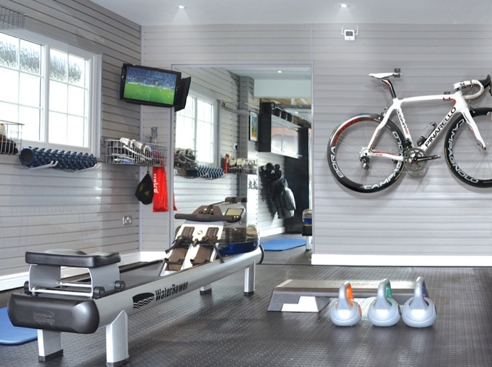 Garage gym wall sale