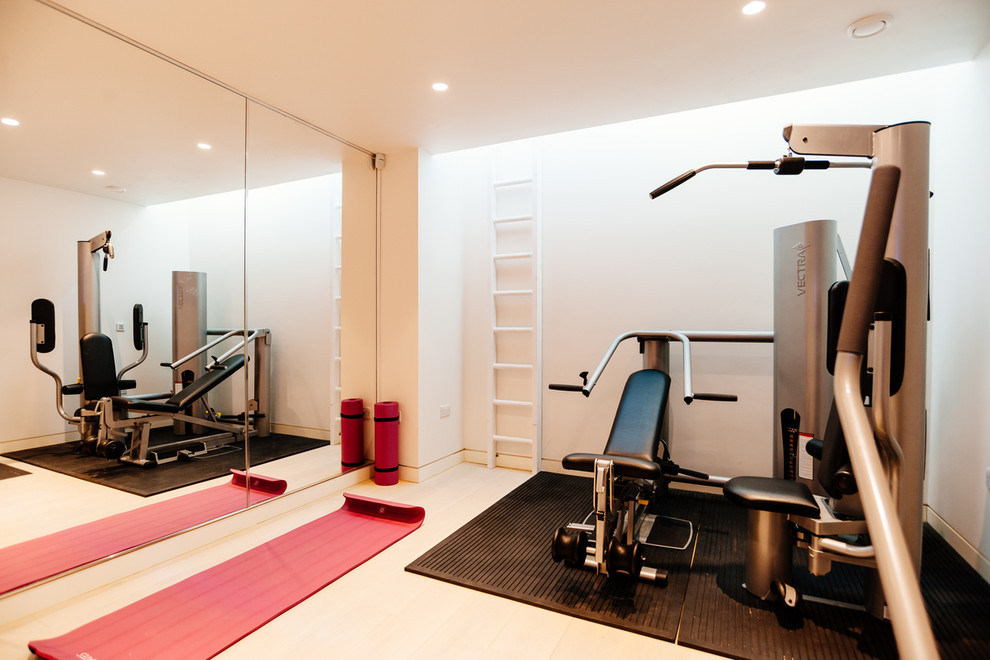 Home gym - contemporary home gym idea in Cornwall