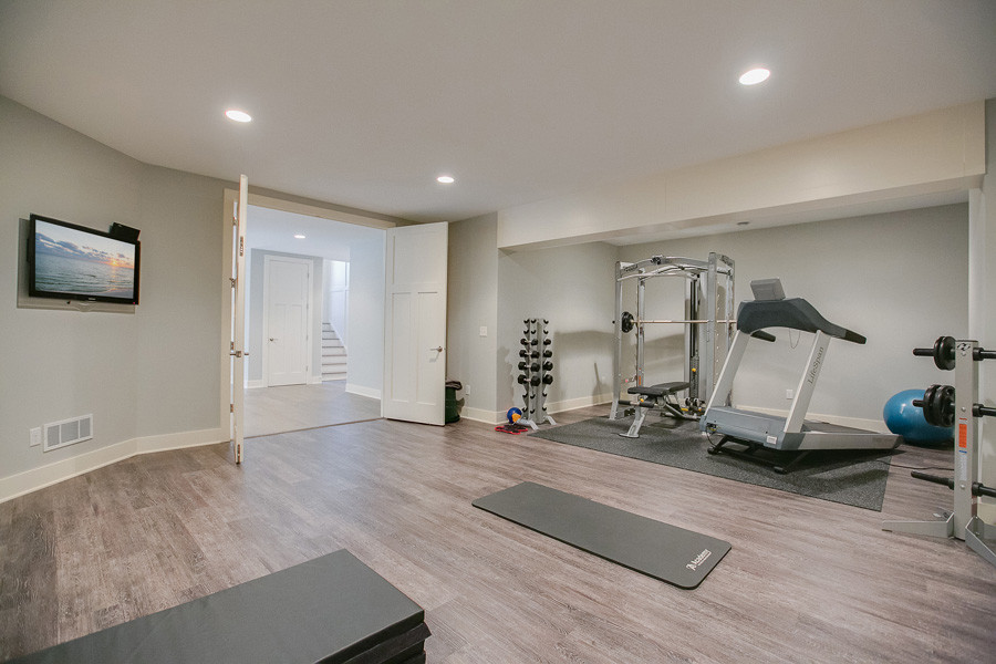 Design ideas for a home gym in Minneapolis.