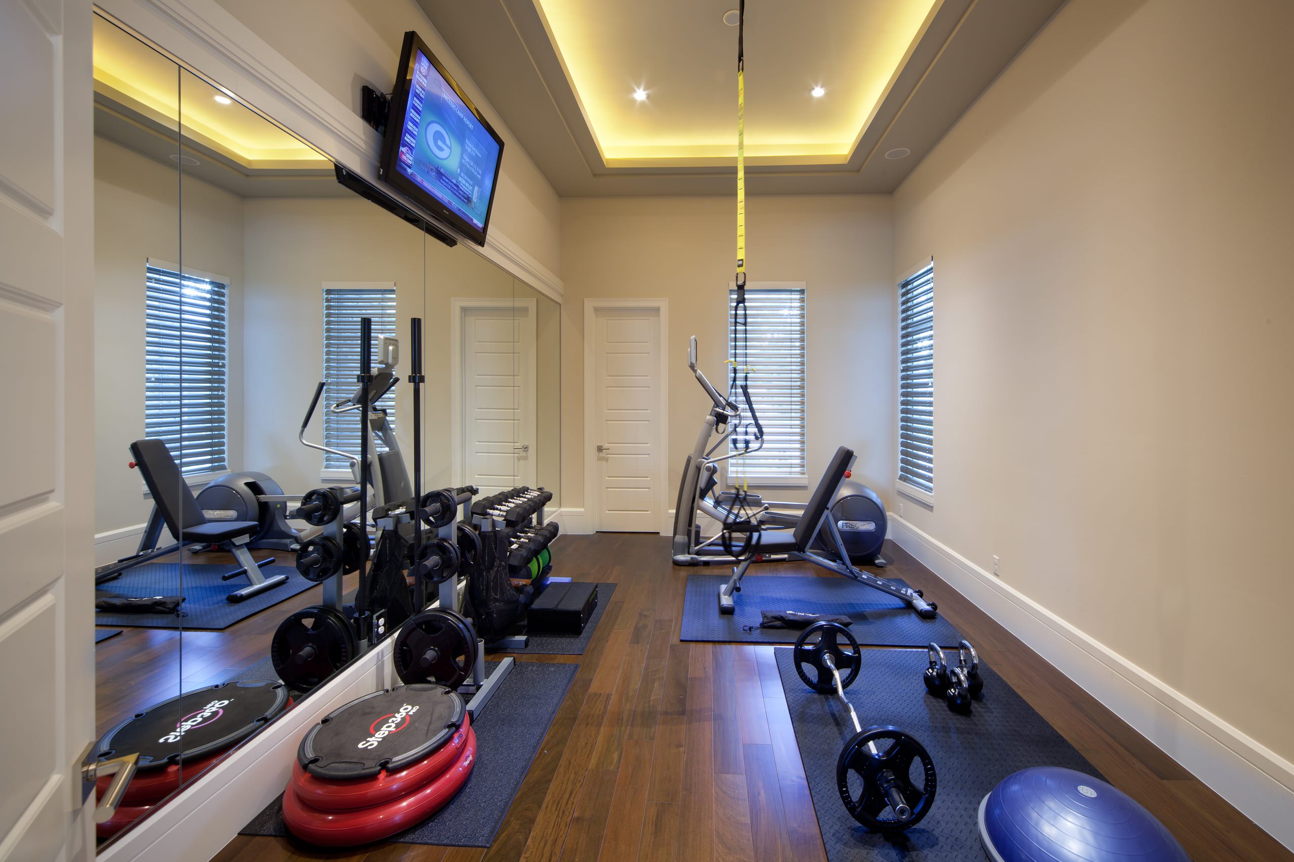Featured image of post Modern Home Gym Interior Design