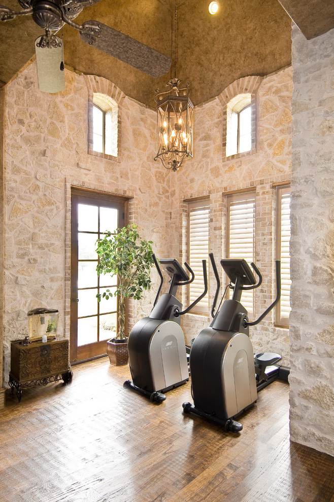 Traditional home gym in Dallas.