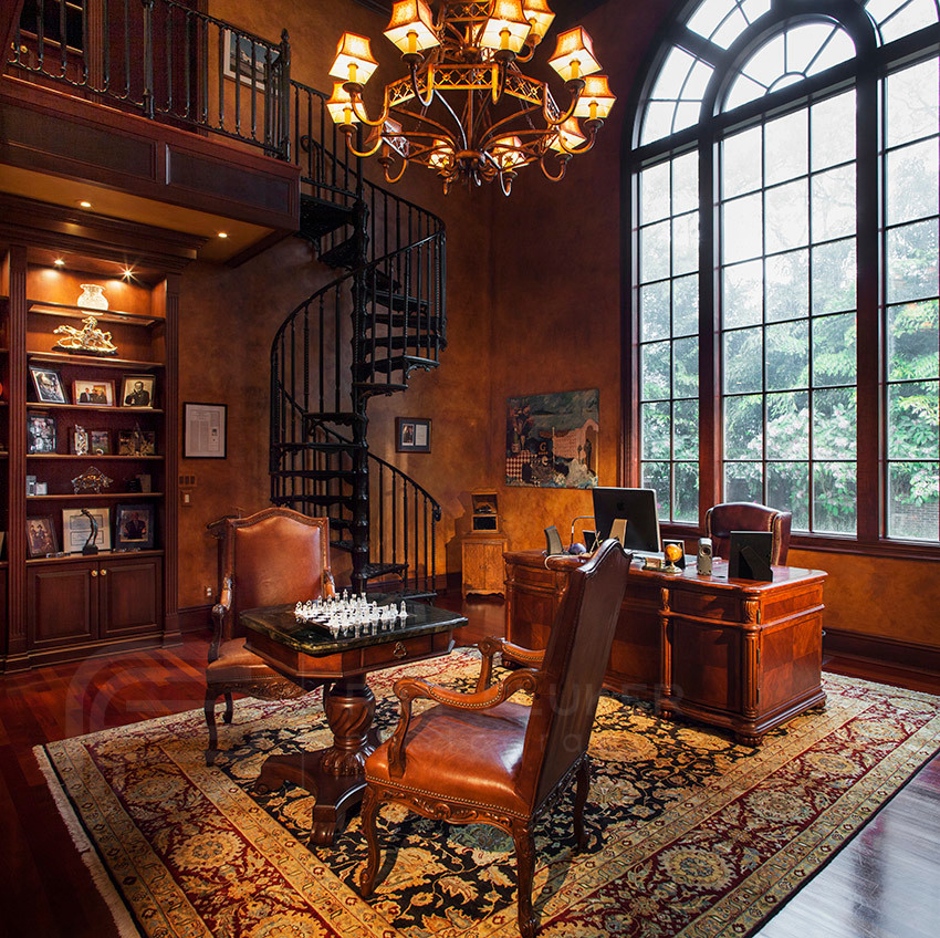 Inspiration for a timeless home office remodel in Tampa