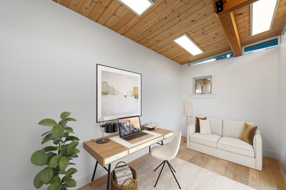 На фото: маленький кабинет в стиле модернизм с белыми стенами, светлым паркетным полом, коричневым полом и деревянным потолком для на участке и в саду