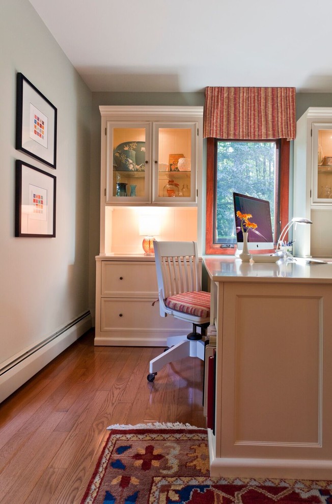 Источник вдохновения для домашнего уюта: кабинет среднего размера в стиле фьюжн