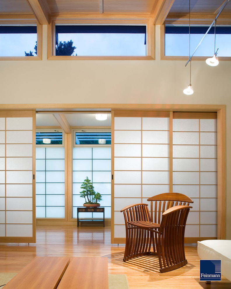Свежая идея для дизайна: кабинет в восточном стиле - отличное фото интерьера