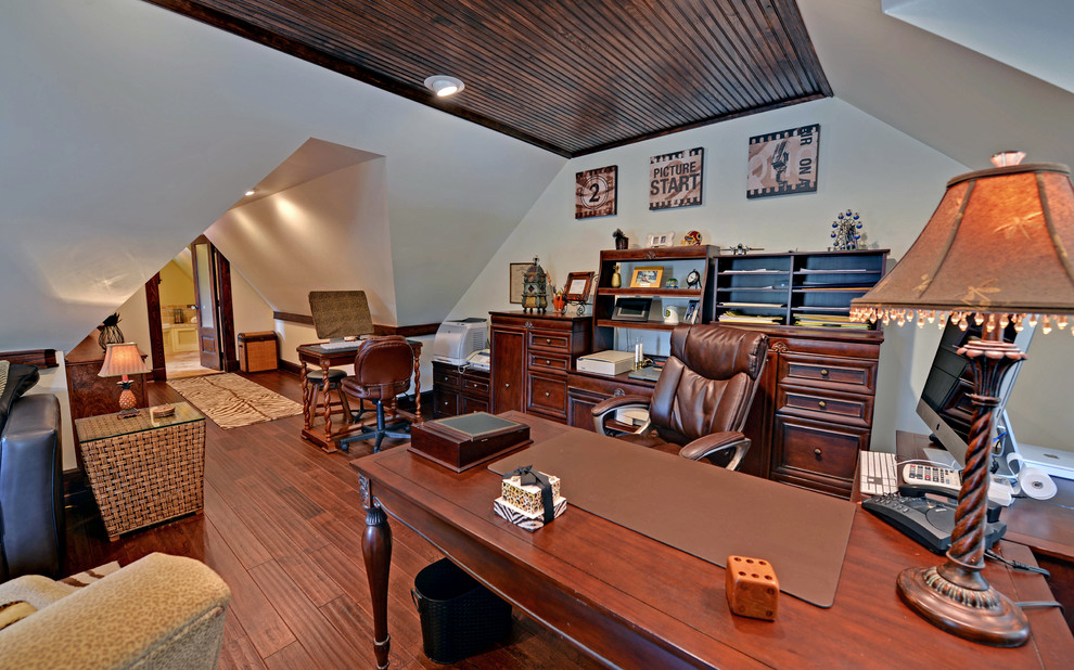 Example of a classic freestanding desk home office design in Atlanta