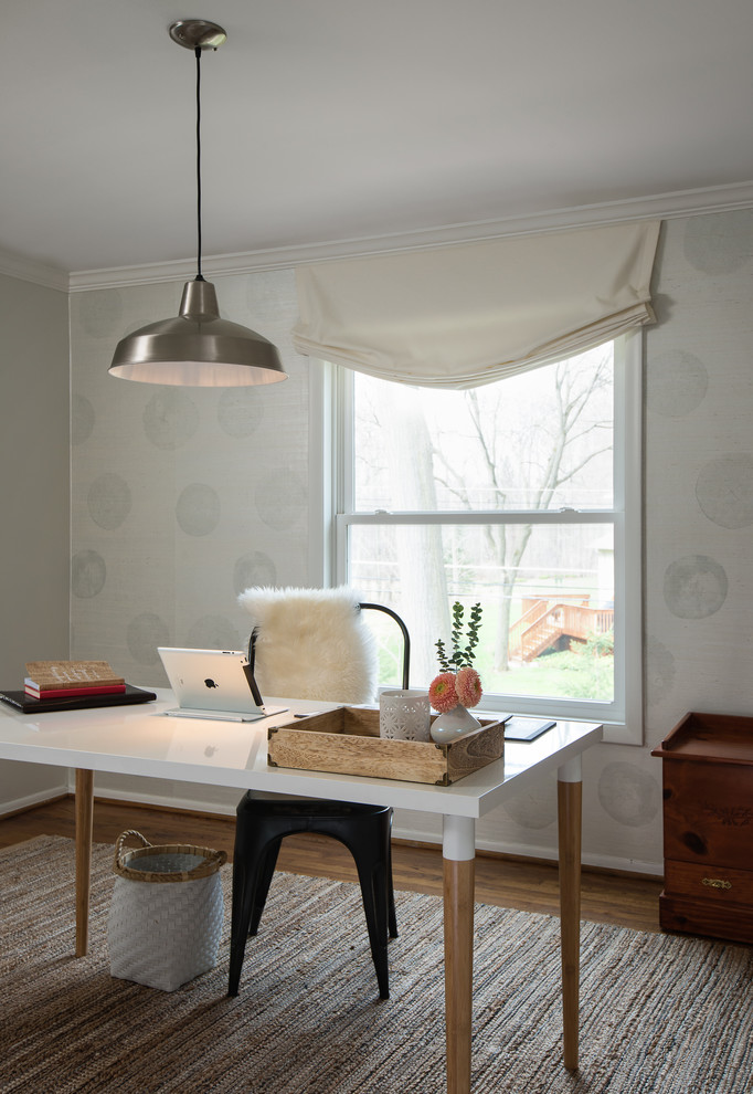 Inspiration for a mid-sized transitional freestanding desk home studio remodel in Detroit
