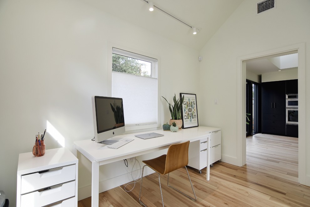 Design ideas for a scandi home office in Austin.