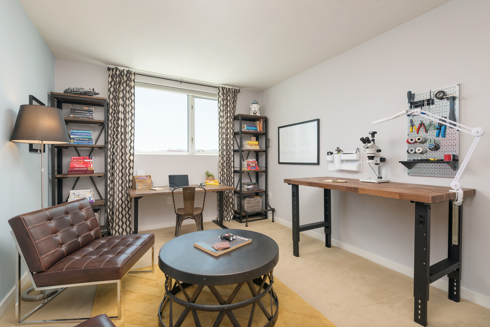Inspiration for a mid-sized transitional freestanding desk carpeted craft room remodel in San Francisco with gray walls and no fireplace