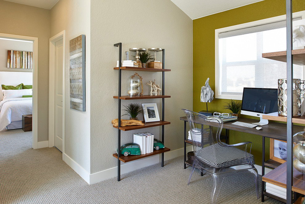 Photo of a contemporary home office in Denver.