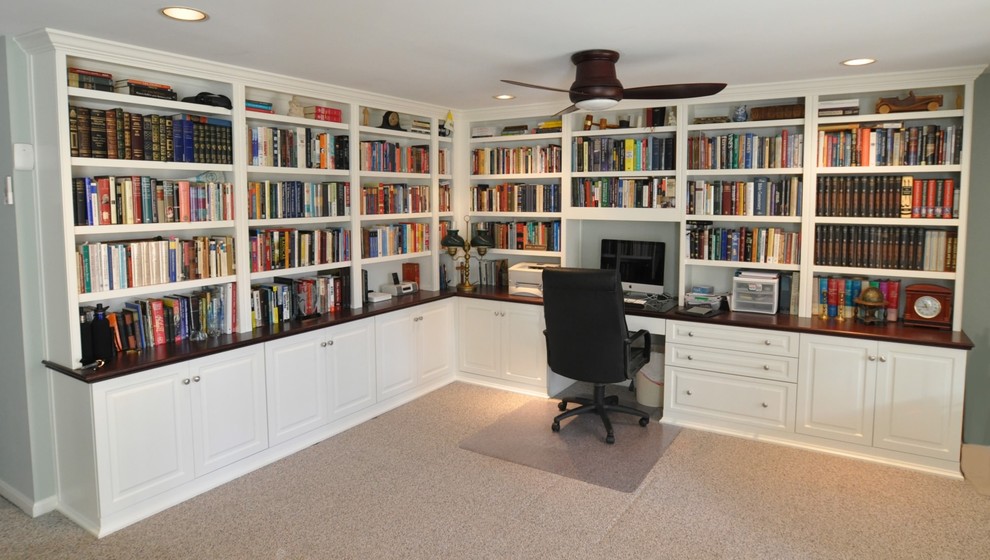 Example of a classic home office design in DC Metro