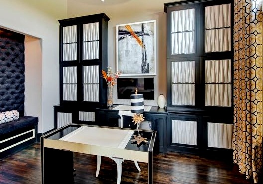 Inspiration for a contemporary home office in Dallas.