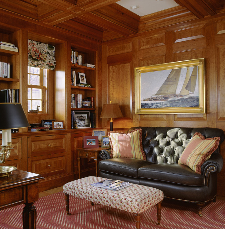 Inspiration for a traditional home office in DC Metro.