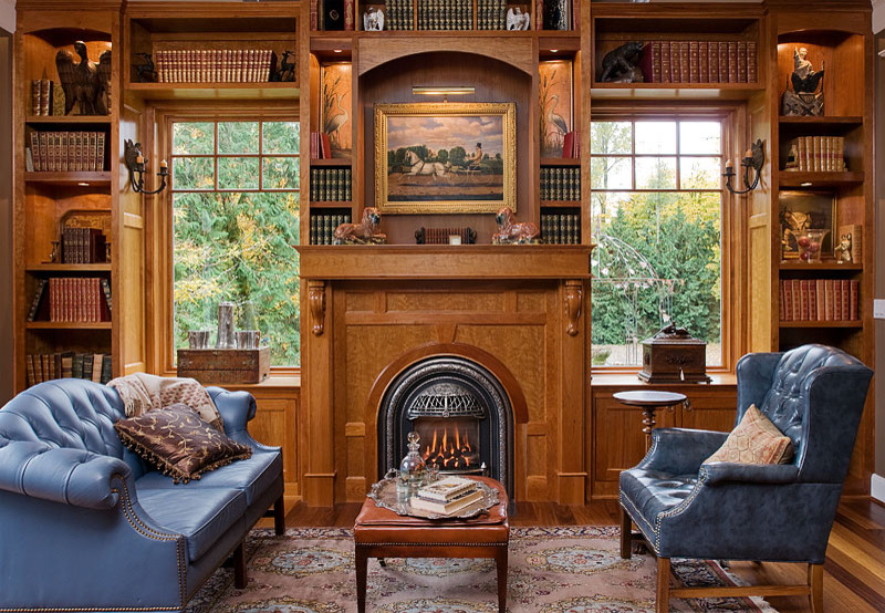 Example of a classic home office design in Seattle