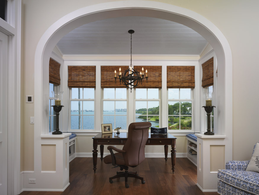 Elegant home office photo in Tampa