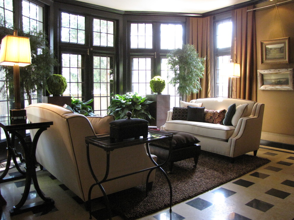 インディアナポリスにあるトラディショナルスタイルのおしゃれなホームオフィス・書斎の写真