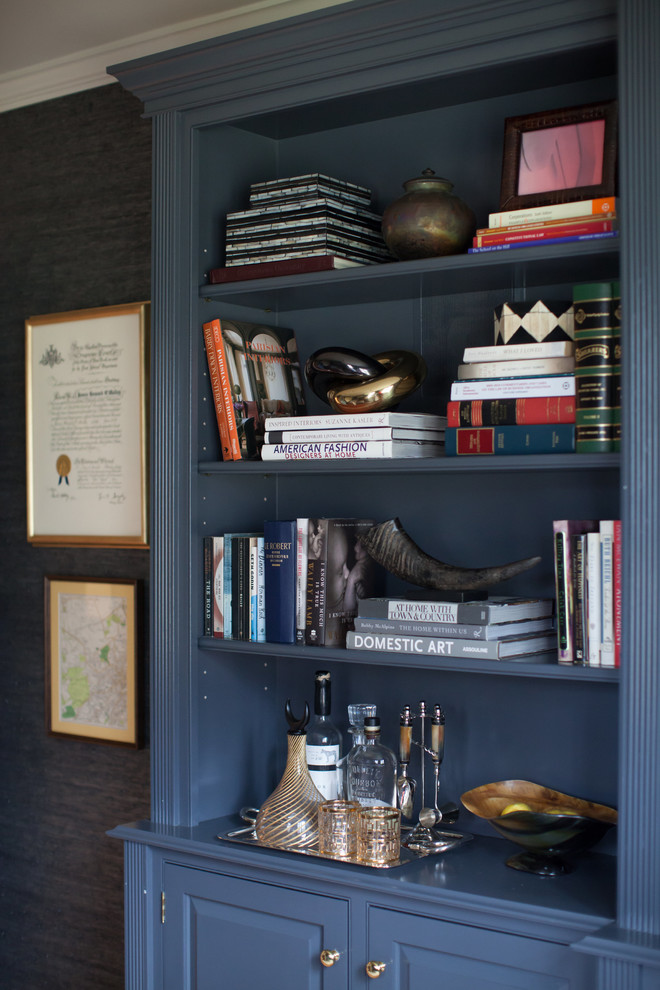 Photo of a traditional home office in Baltimore with blue walls and a freestanding desk.