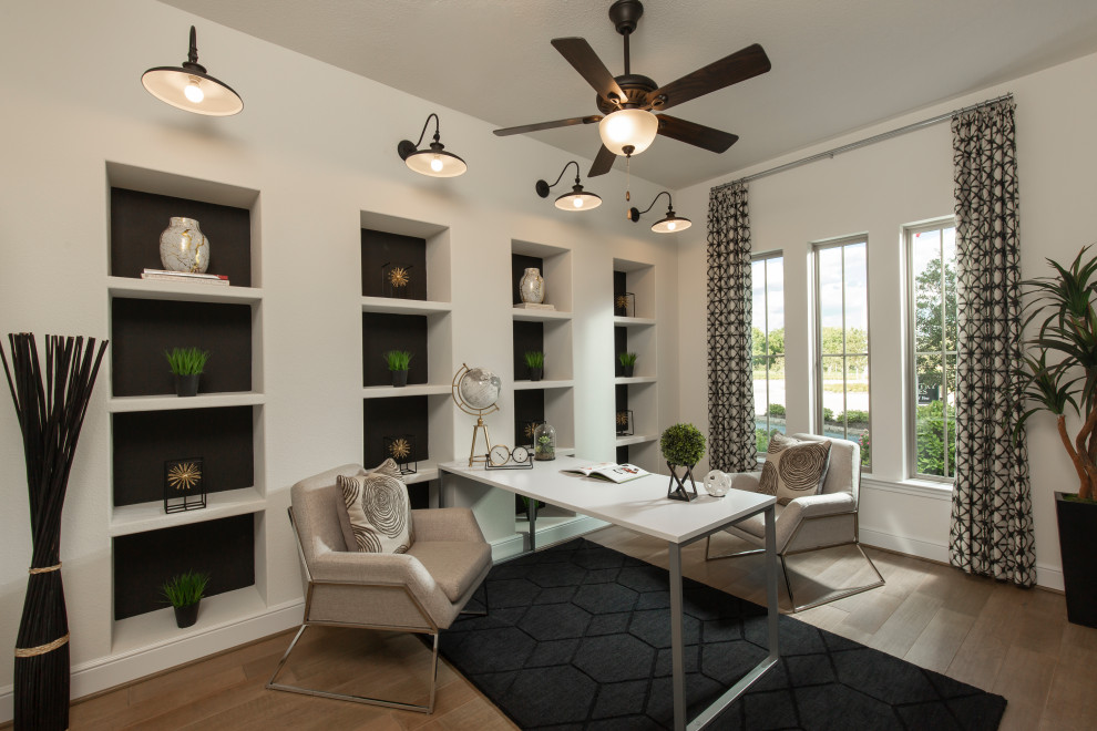 Coventry Homes GRAYSON WOODS 70' Home Office Houston by