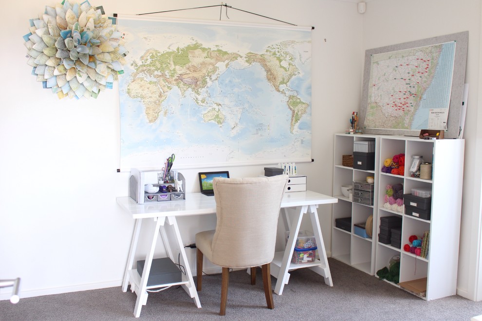 Home office - small eclectic freestanding desk home office idea in Sydney
