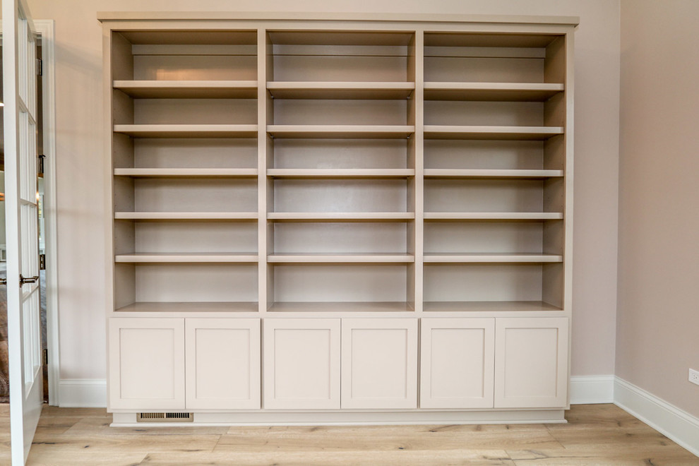 Custom Estate Crane Road Estates in St. Charles, IL Traditional