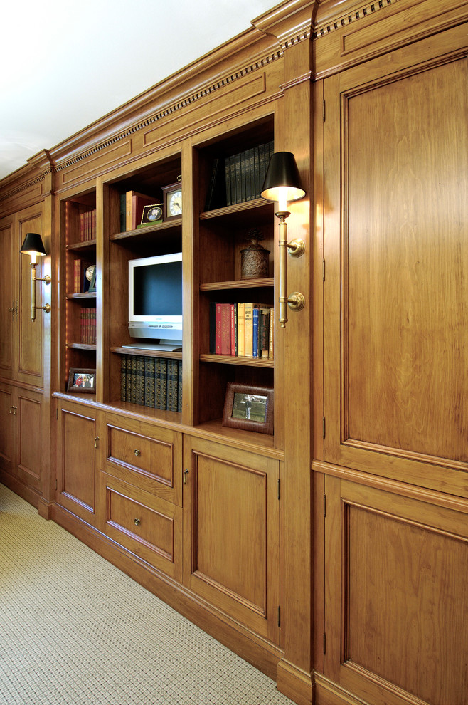 Example of a classic home office design in Philadelphia