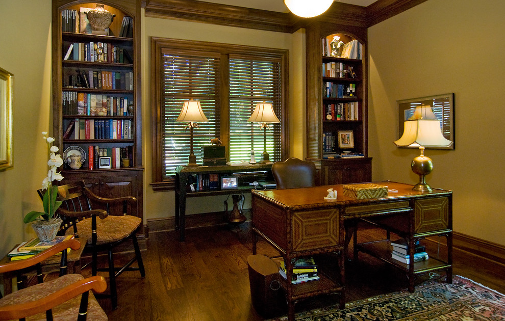 Custom Home by Rob Carpenter Construction Golf Club Lane Traditional