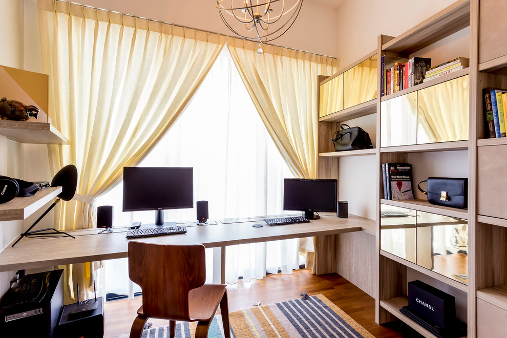 Inspiration for a contemporary home office remodel in Singapore