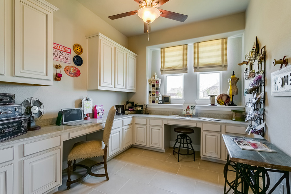 Dallas, Texas Signature Monarch Lakes of La Cima Den Home Office