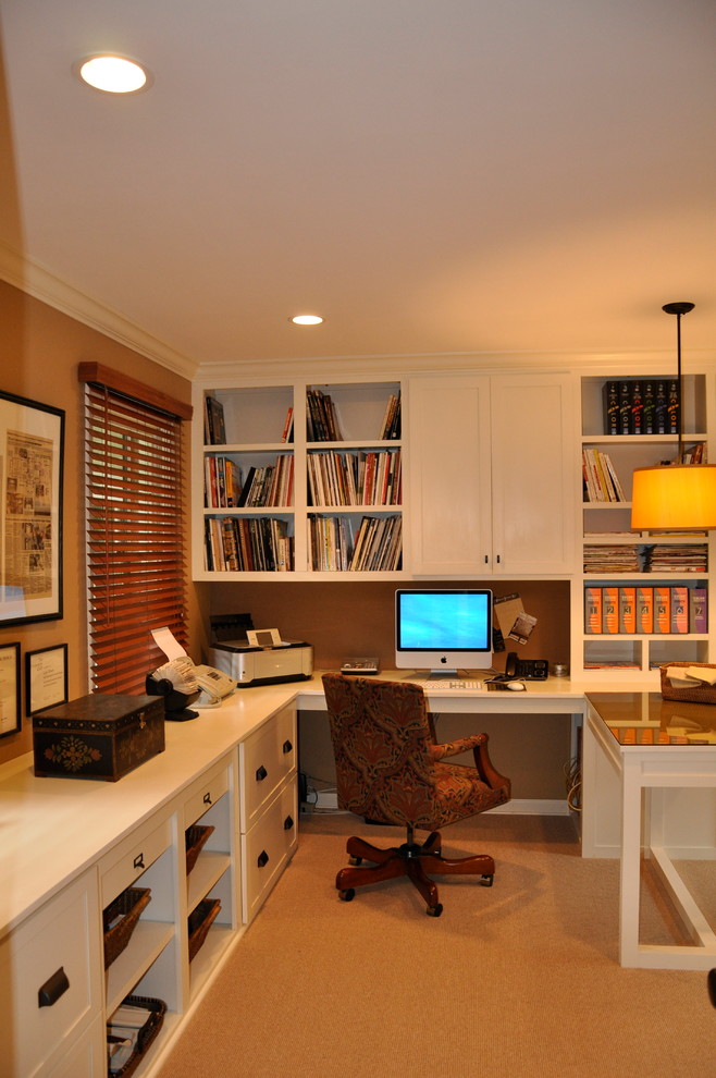 Inspiration for a contemporary home office remodel in New York