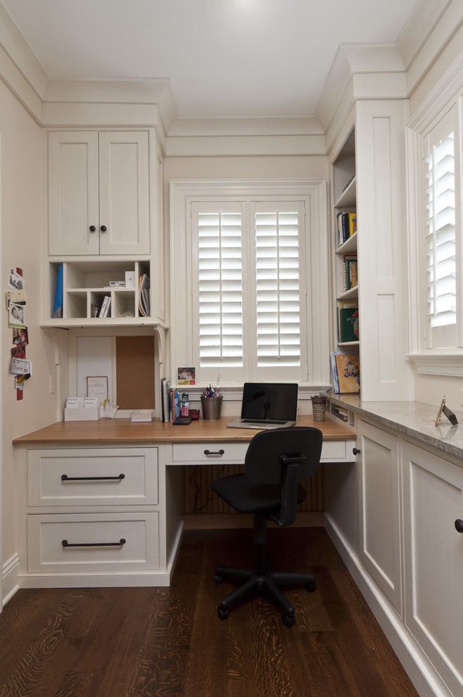 Design ideas for a traditional home office in Other.