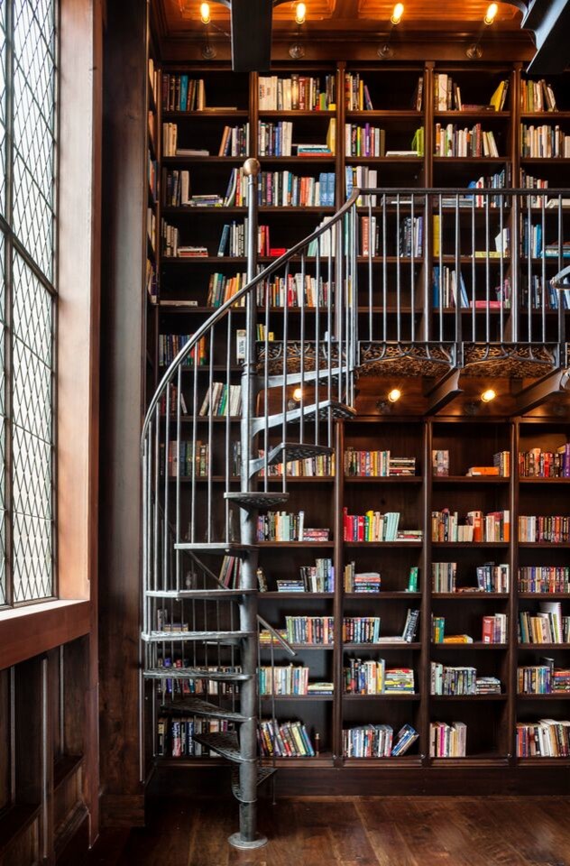 Idéer för att renovera ett vintage hemmabibliotek