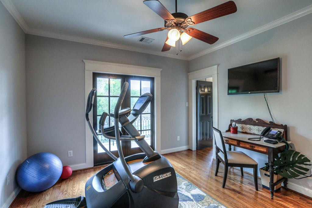 Home Office And Gym - Photos & Ideas | Houzz