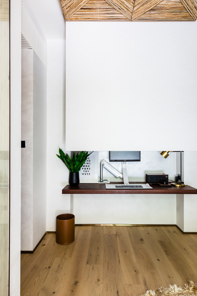 Eco Wellness Private Family Residence, Hong Kong Home Office Hong