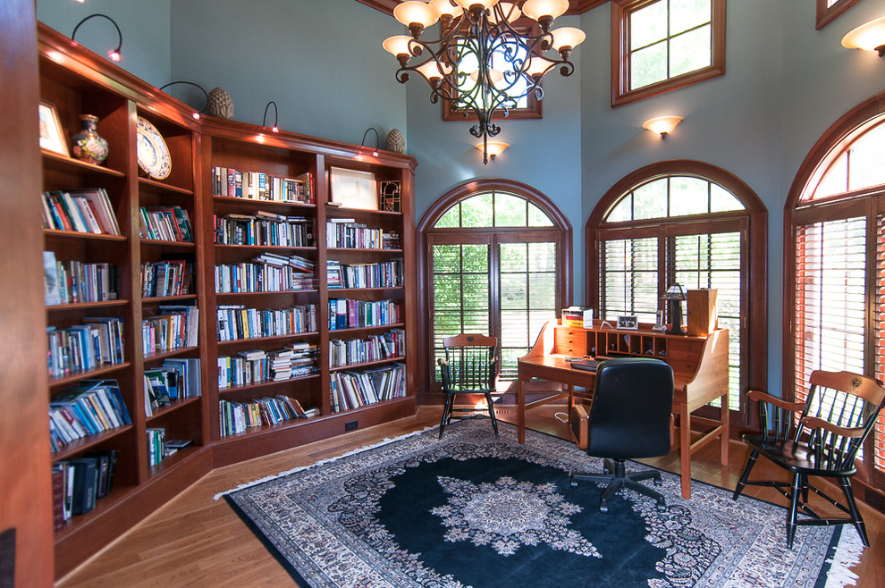 Classic home office in Raleigh.
