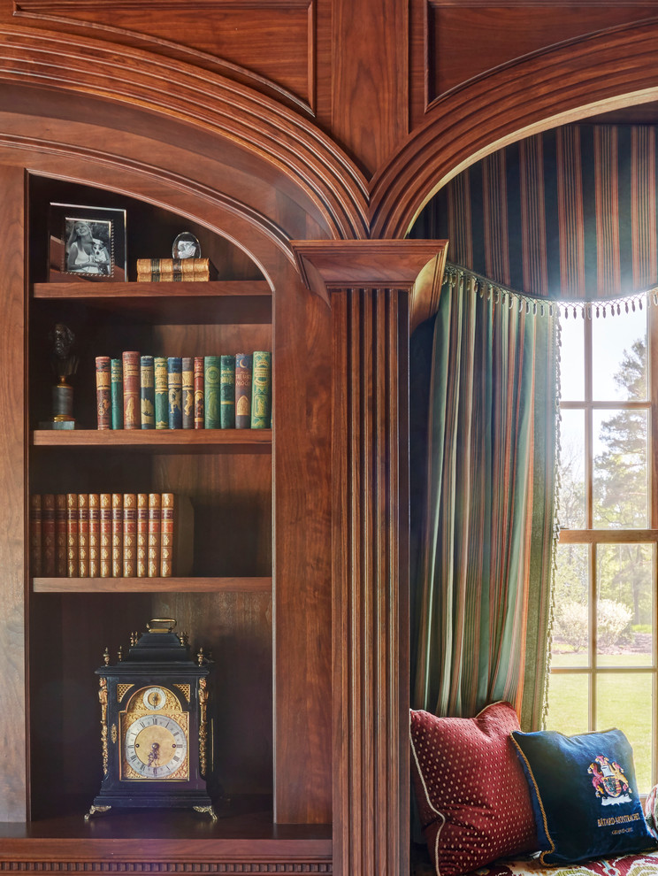 Inspiration for a large timeless home office library remodel in Milwaukee