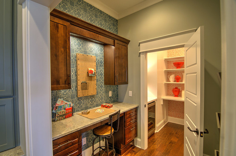 Inspiration for a craftsman home office remodel in Indianapolis