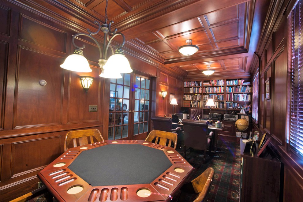 This is an example of a classic home office in New York.