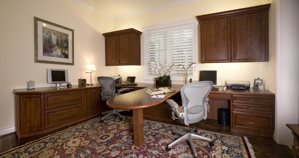 Inspiration for a classic home office in San Francisco.