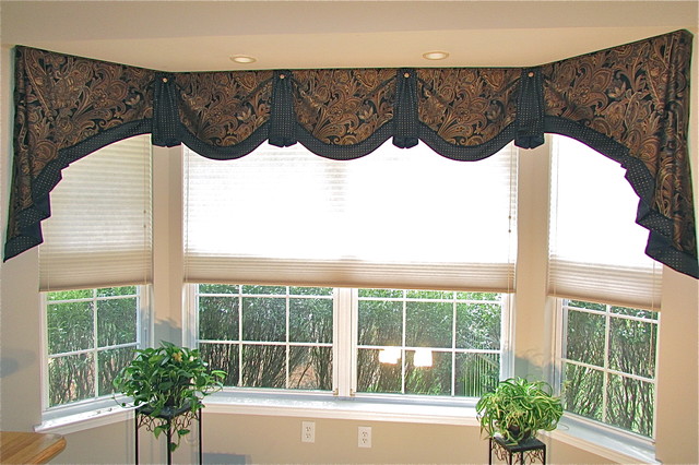 Home Office Bay Window Valance - Transitional - Home Office - Philadelphia  - by Sew Stylish Designs Llc | Houzz IE