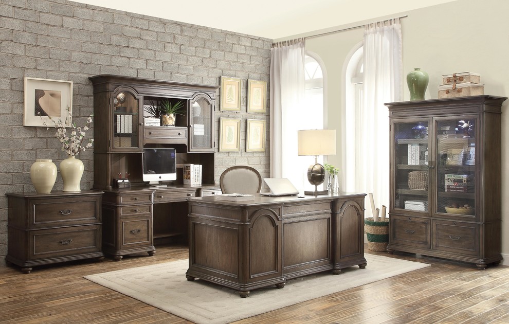 Inspiration for a transitional home office remodel in Indianapolis
