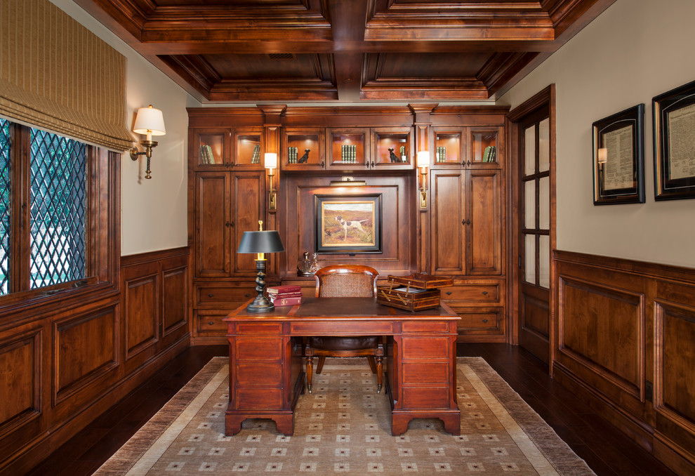 Inspiration for a timeless home office remodel in Phoenix