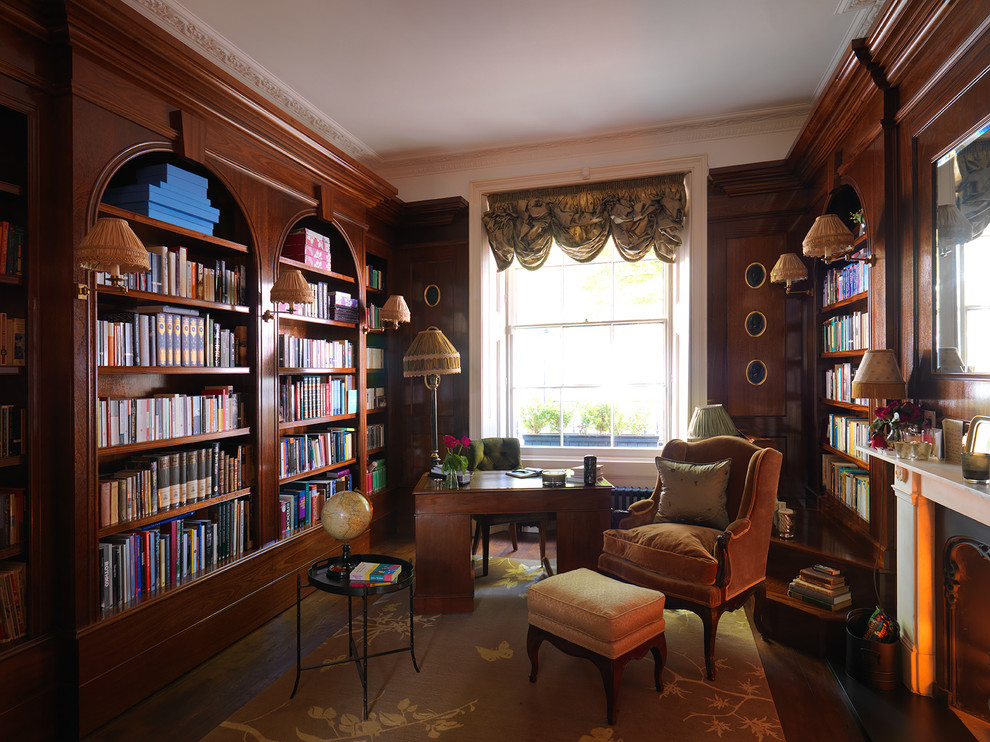 Example of a classic home office design in London