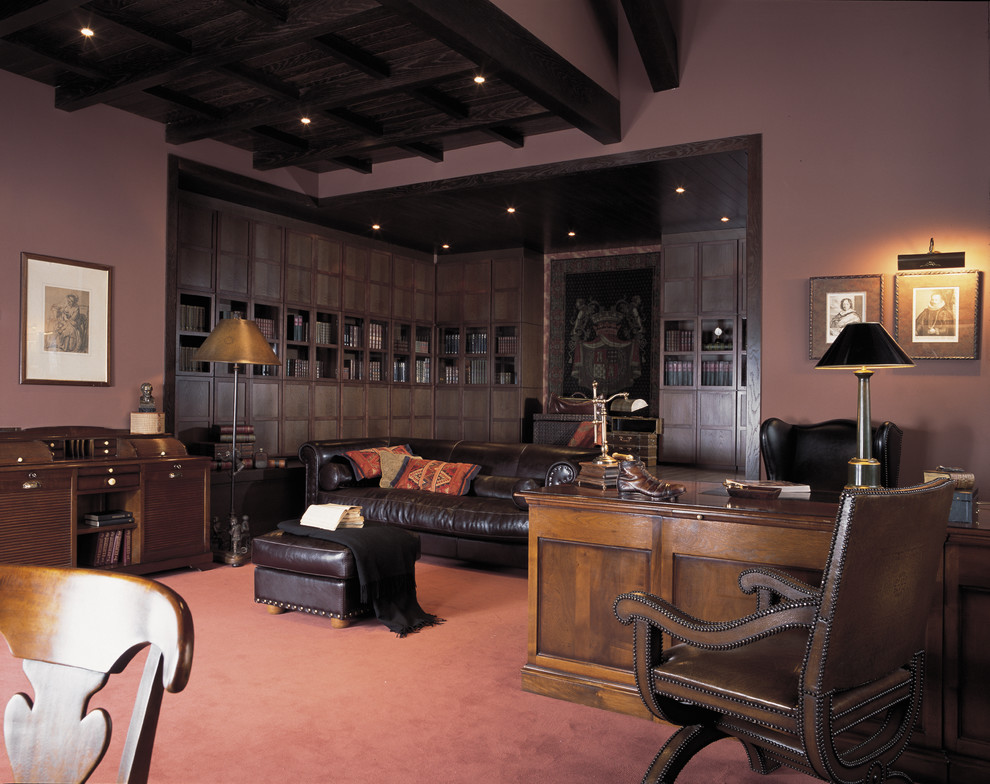 Пример оригинального дизайна: кабинет в викторианском стиле