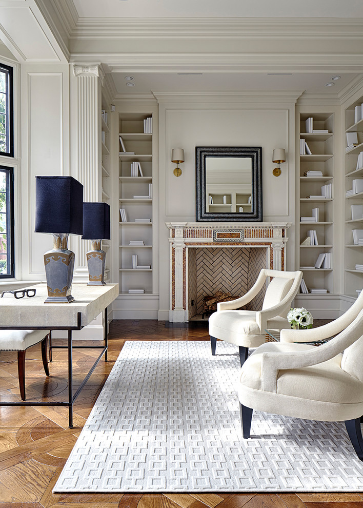 Example of a classic home office design in New York
