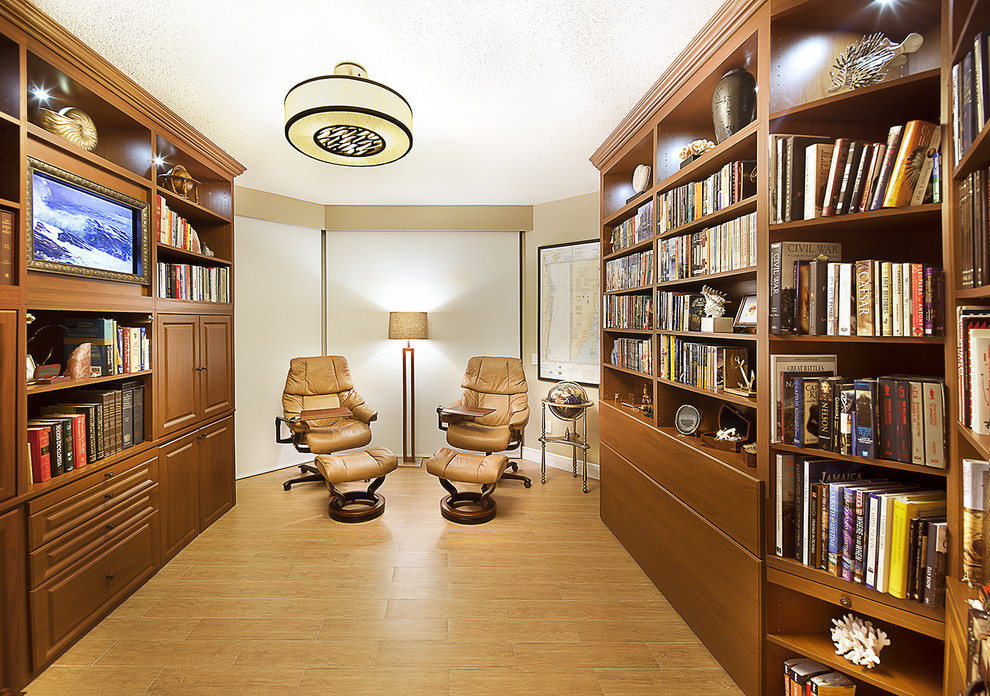 Ispirazione per un piccolo ufficio design con pavimento con piastrelle in ceramica e scrivania incassata
